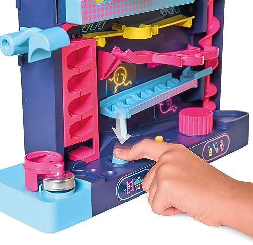 TOMY Screwball Scramble Level Up Marble Maze Game
