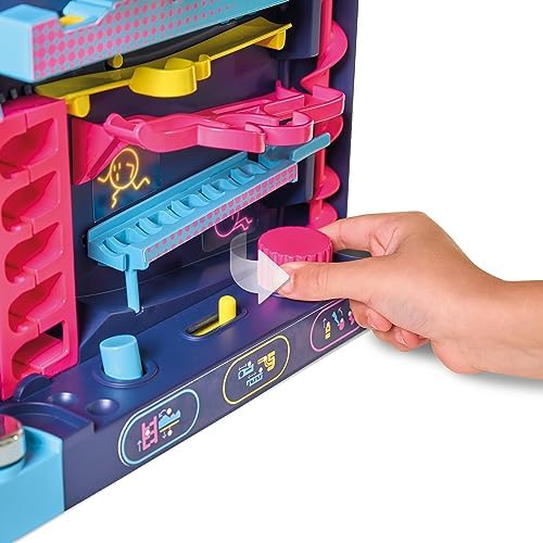 TOMY Screwball Scramble Level Up Marble Maze Game